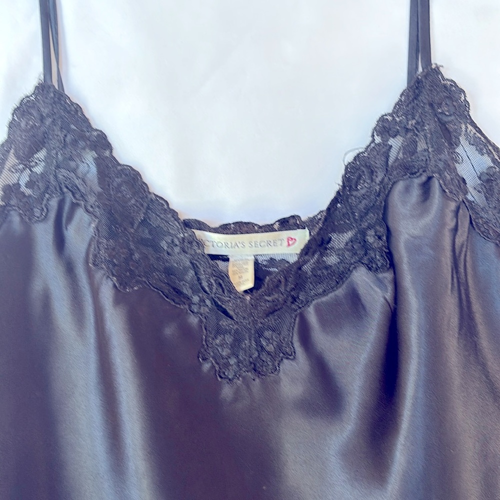 VINTAGE 90’s VICTORIA’S SECRET BEAUTIFUL SEXY CAMI & FLUTTER SHORT SET BLACK M - Picture 4 of 15